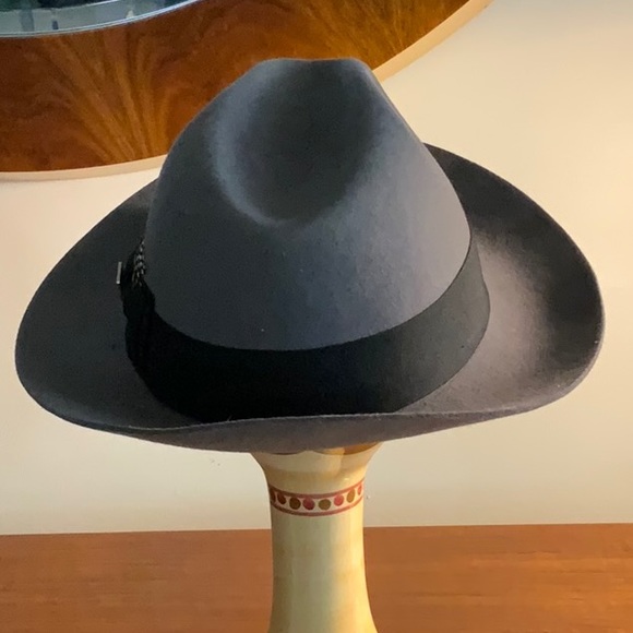 Stacy Adams- Grey 100% Wool Wide Brim Fedora-Black Ribbon- Feather and ID-XL - Picture 2 of 9